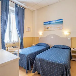 hotel-corso-sanremo.hotelitalianriviera.com/